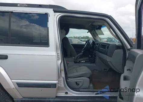 2006 Jeep Commander from USA, damaged, VIN 1J8HG48N96C173280